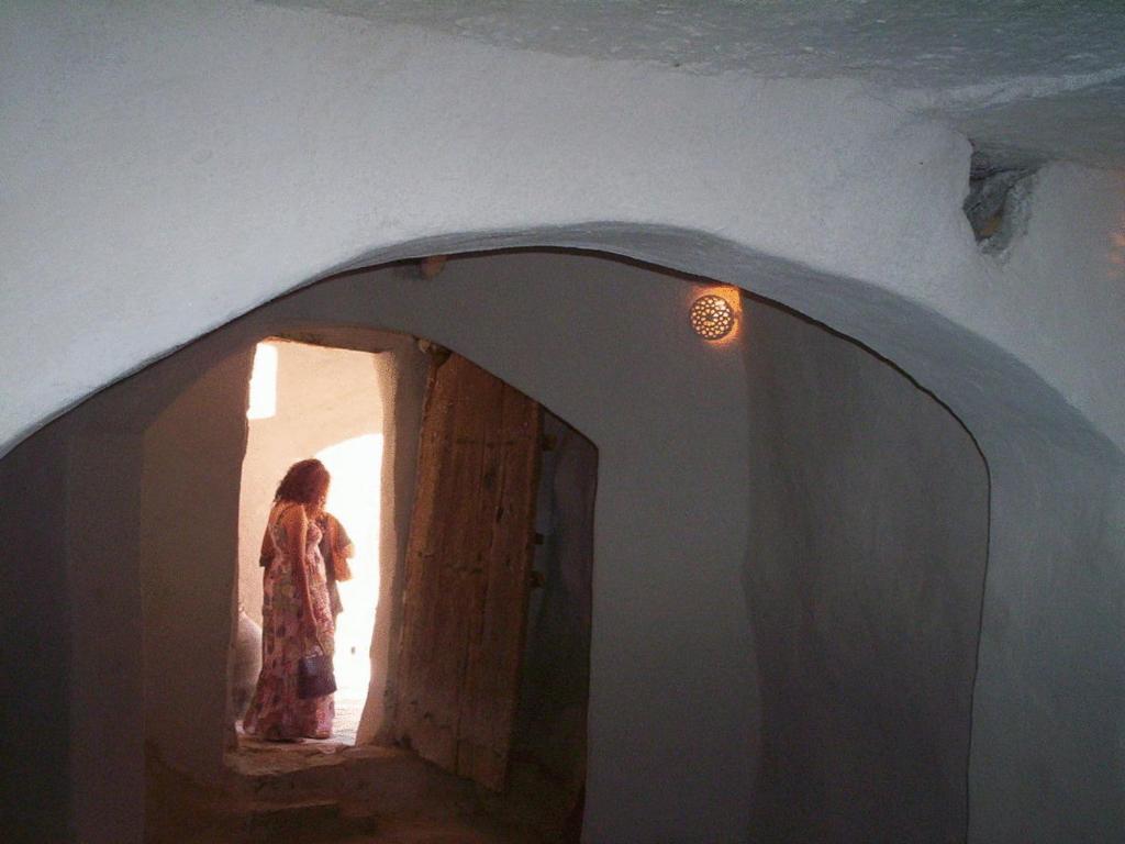 Kenza Shanini Phòng bức ảnh